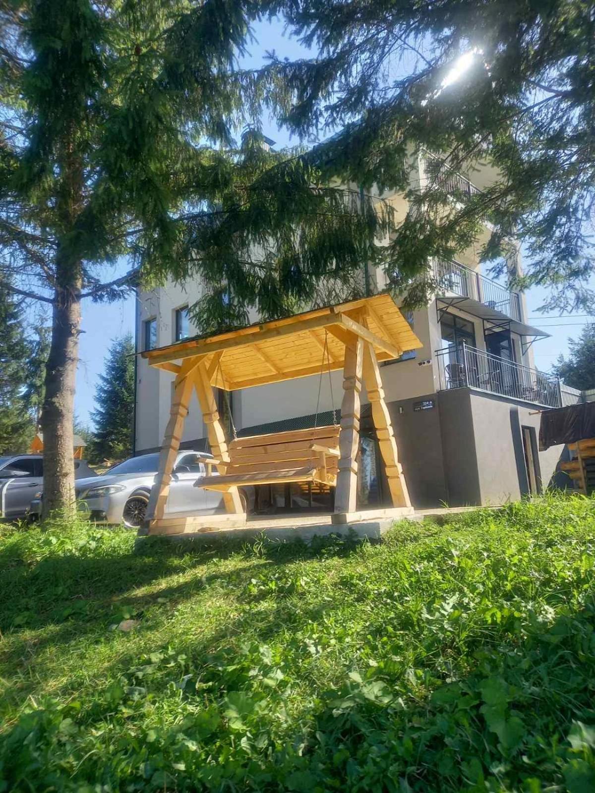 Отель Monblan Jablunytsja Exteriör bild